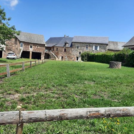 Les Gites De La Bouldoire Le Marronnier Rignac  Exterior photo
